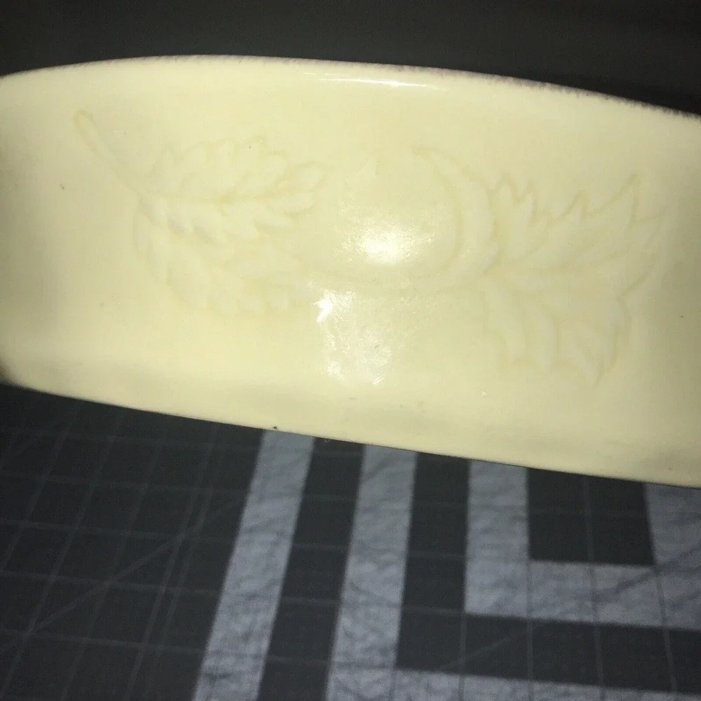 Rachael Ray Cucina Stoneware Casserole Dish 3‎ QT Beige Tall